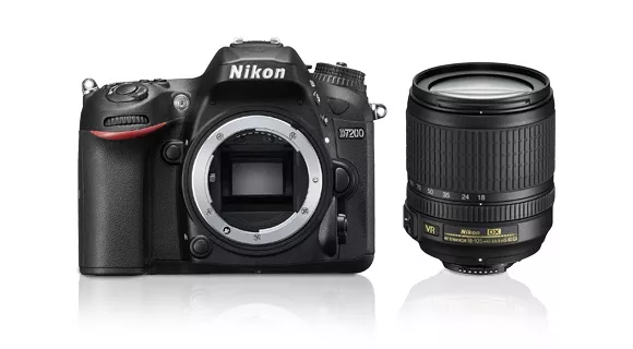 Nikon D7200 KIT mit AF-S VR DX 18-105mm, refurbished item
